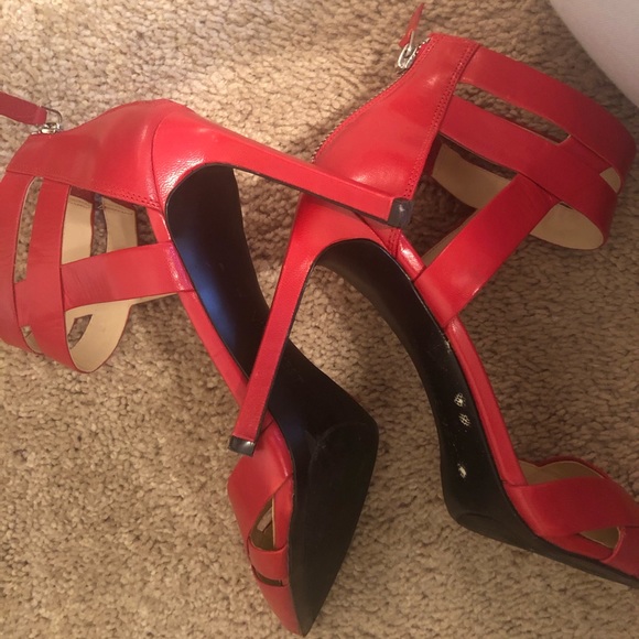 Nine West red heels size 8 - Picture 5 of 8